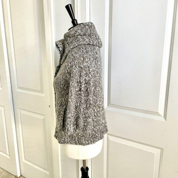 Philosophy By Republic Gray Turtle Neck 3/4 Sleeve Sweater Cardigan Size P/P - Picture 2 of 7